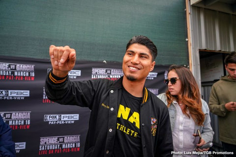Picture for Robert Garcia not worried about Errol Spence’s size for Mikey Garcia